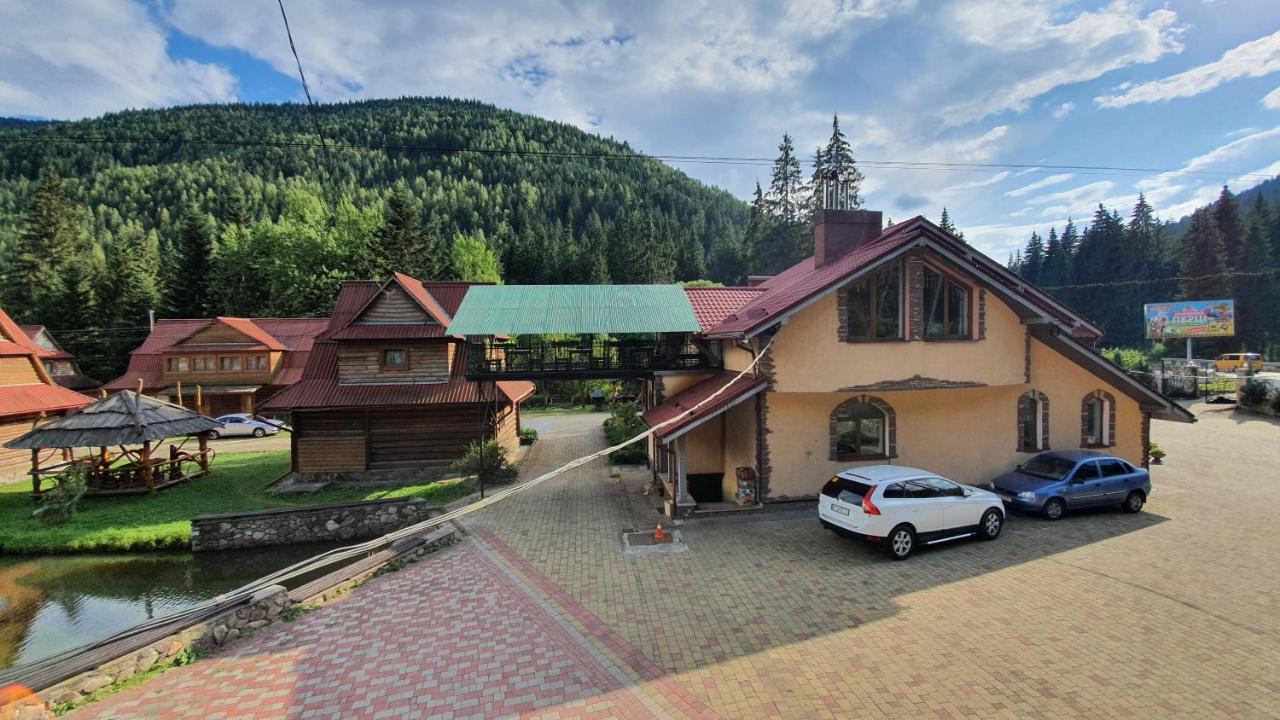 Smerekova Hata Yablunytsya Luaran gambar
